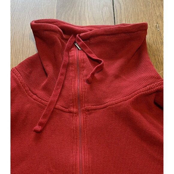 Lauren Ralph Lauren Active Sweater Women Size Measured Red Embroidred 1/4 Zip - Picture 6 of 10